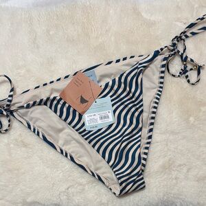 Shade & Shore Navy and Cream Wave Bikini Bottom